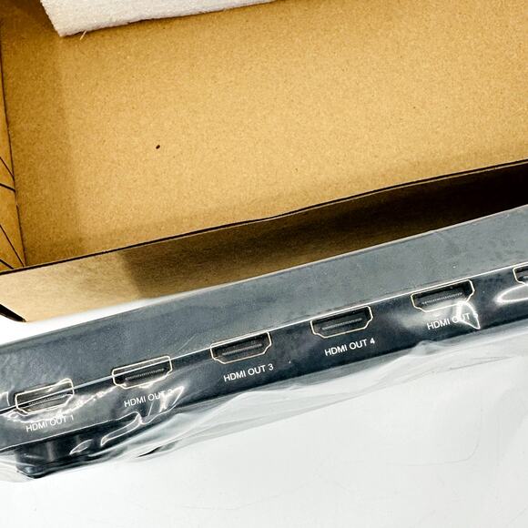 Binary 230 Series 1x8 HDMI Splitter & Clock Stretcher (B-230-HDSPLTR-1x8) NIB - Picture 4 of 10